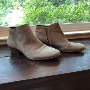 Sam Edelman Petty Boots in Putty Suede
